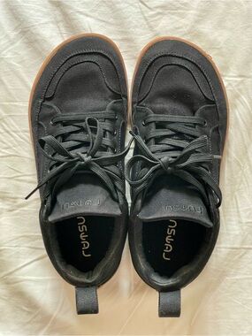 Rutsu Original Barefoot Sneakers Low - Black & Gum - Size 9W / 7M